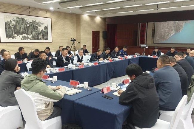 中国冶金地质总局和联特（福建）智能装备有限公司向庆城县捐赠无人机